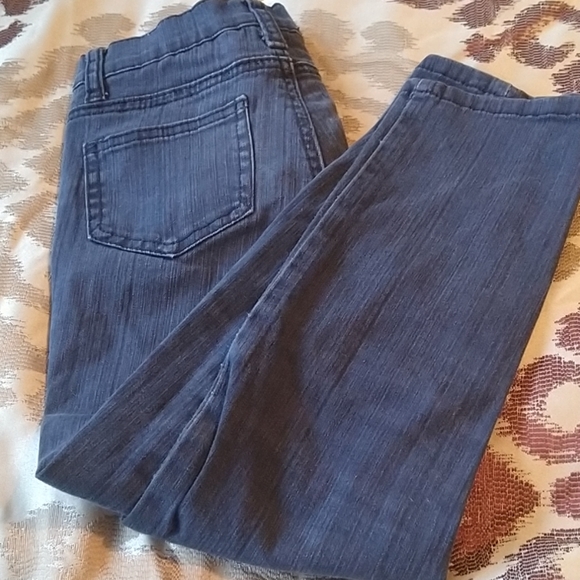 3 pairs of jeans - Picture 2 of 8